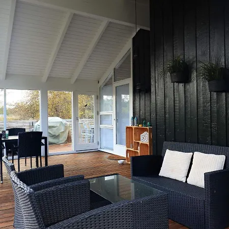 5 Person In Jerup-by Traum *