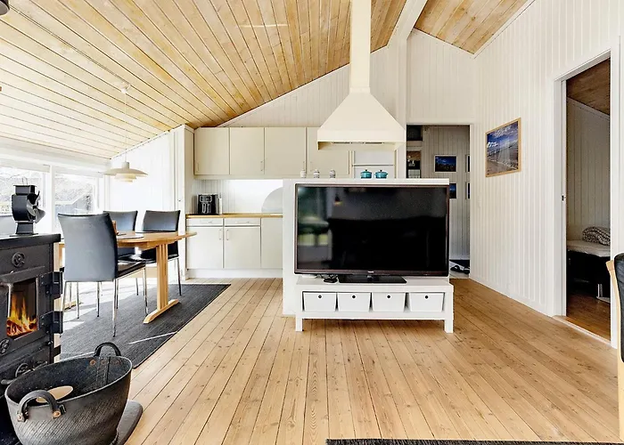Сasa de vacaciones 5 Person In Jerup-by Traum *